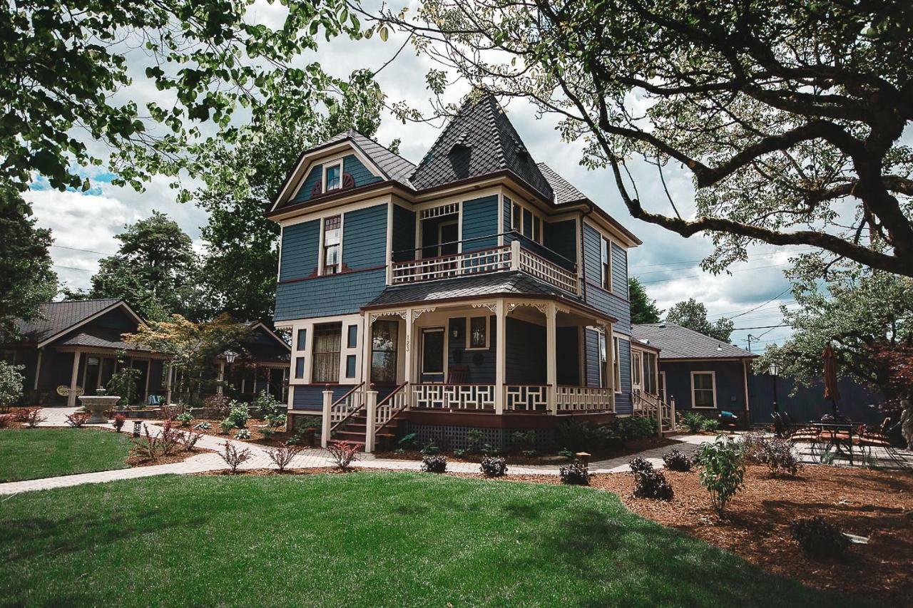 The Marie B & B Olympia Exterior photo